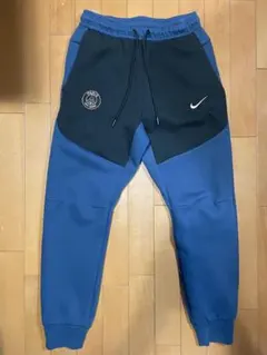 NIKE テックフリース　Paris Saint Germain edition