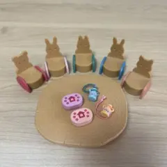 シルバニアファミリー　赤ちゃん　切り株　イス　テーブル
