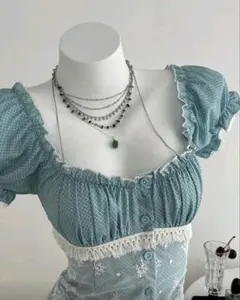 水色フリル付きトップス 半袖