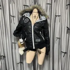 平成ギャル　y2k　光沢　ファー付きダウンジャケット　グランジ　平成女児　お兄系