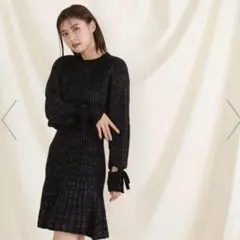 ジルバイジルスチュアート　ラメMIXニット　セットアップ