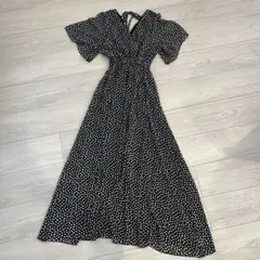 ブラック・ホワイトドット柄ロングワンピース