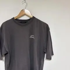 niko and... スーベニア刺繍Tシャツ チャコールグレー Mサイズ