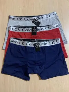 Calvin Klein ボクサーブリーフ 3枚セットXLサイズ　男性　大人気