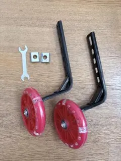 自転車用 補助輪 左右セット レッドのサムネイル