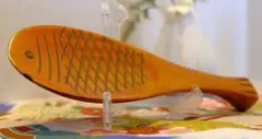【新品】木製しゃもじ 魚型 自立式 漆塗り ナチュラル 立つしゃもじのサムネイル