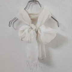 白系　アイボリー ストール フリンジ付き　綿70%シルク30%　58×175cm