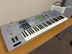 美品】Roland Fantom‑S88 88鍵 完動品 AC付 カバー保管 - メルカリ