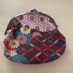 紫調花柄がま口財布