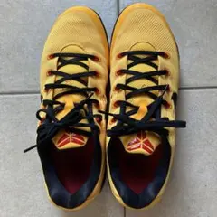 Nike Kobe 9 ブルースリー バスケットボールシューズ イエロー
