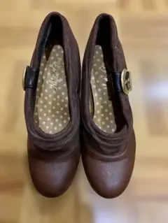 パンプス ヒール スエードとレザーが合わさったオシャレなショートブーツ 美品