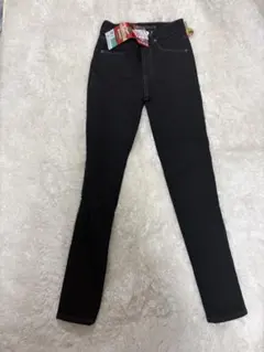 未使用品　しまむら暖パンCLOSSHI PREMIUMストレッチジーンズ