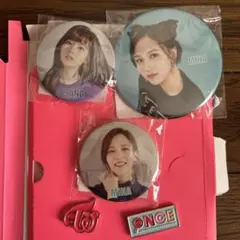 TWICE Mina Sana 缶バッジ 3個セット　ピンバッジ2個