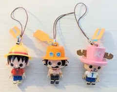 ONEPIECE　ルフィ・チョッパー・エース　キーホルダーセット