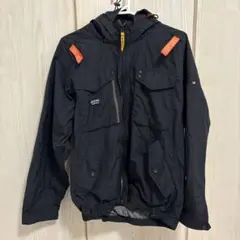 Item thumbnail for item de0ef239-f264-4970-a5ea-62d88c3b1f83