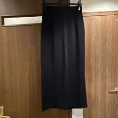 感謝セール❤️ 新品タグ付き ＮＯＬＬＥＹ’Ｓ ギャバフリンジロングタイトスカートのサムネイル