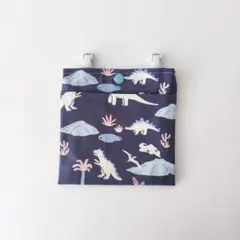 恐竜柄★移動ポケット★ハンドメイド★入園入学★デコレクションズ★男の子のサムネイル