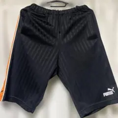 プーマ　ジャージ　黒×オレンジ