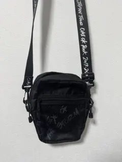 Eye of the Storm サコッシュ　ショルダーバック