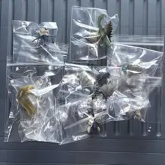 モンスターハンター　モンスター図鑑　フィギュア7体セット