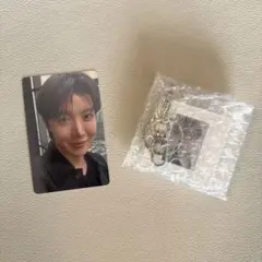 J-HOPE WEVERSE特典　キーリング ユニバ　ランダムトレカ
