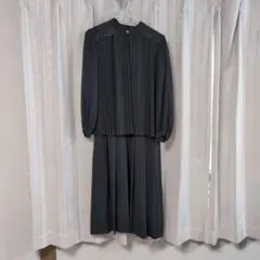 ブラックフォーマルワンピーススーツ