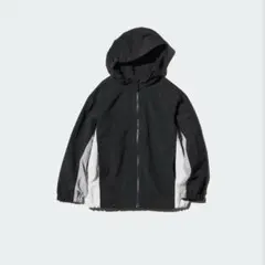ユニクロ UVカットポケッタブルパーカ 150