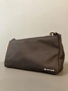 新品　未使用　snow peak 黒 サコッシュバッグ