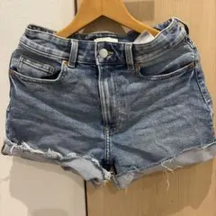 H&M デニムショートパンツ EUR 36