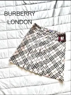 【高級】BURBERRY バーバリー プリーツスカート ミニ ノバチェック 36 高級】BURBERRY バーバリー プリーツスカート ミニ ノバチェック 36