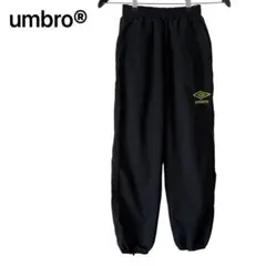【美品】umbro　ズボン　パンツ　ジャージ　ロング　長ズボン　１４０cm　黒色のサムネイル