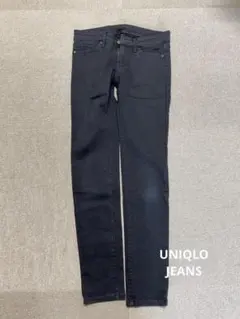 UNIQLO jeans★フィットスキニーフィット　デニム　ブラック　25