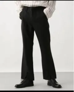 ブラック　センタースリットトラウザー　HARE