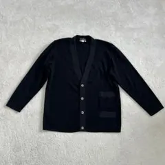 ♦︎極美品♦︎フェラガモ♦︎Vネック カーディガン♦︎スペアボタンありのサムネイル