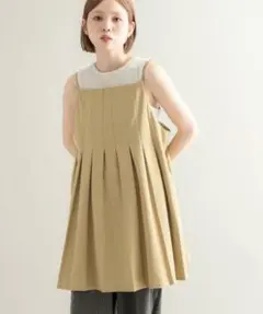 タックプリーツミニワンピースのサムネイル