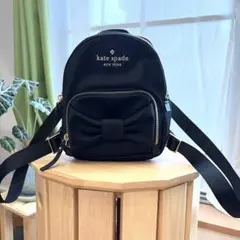【美品】kate spade リボン付き黒バックパック