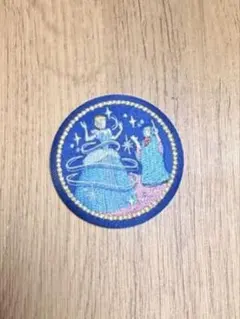 ディズニー刺繍缶バッジ シンデレラ