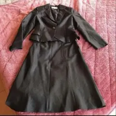 大幅値下げ‼️セール‼️ブラックスーツ テーラードジャケット フレアスカート