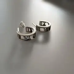 Item thumbnail for item 5b8fb3ce-5895-45c1-9776-cb94e2cc60af