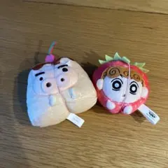 クレヨンしんちゃん ぬいぐるみマスコット スイーツがだいすきだゾ　２点セット