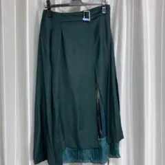 お値下げしました‼️RITSUKO SHIRAHAMA デザインスカートのサムネイル