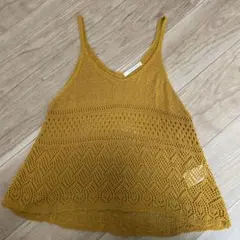 トップス　レース編み　キャミソール マスタード　ビスチェ