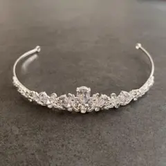 ティアラ シルバー ウェディング ブライダル 花嫁 卒業式 13cm 低め