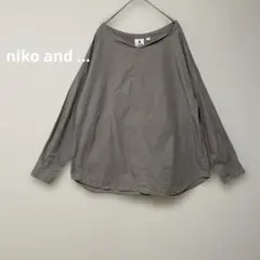 niko and... ニコアンド　ボートネックダッキングブラウス　ゆったりのサムネイル