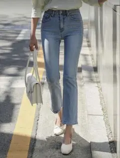 SHEIN シーイン　DAZY ハイウエストブーツカットジーンズ