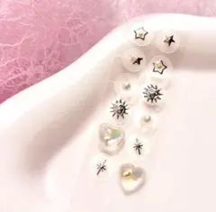 即発送⭕️お試し価格⭕️耳つぼジュエリー 透明タイプ　12粒 耳元アクセ