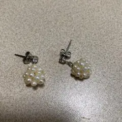 パール フラワー型ピアス 2個セット