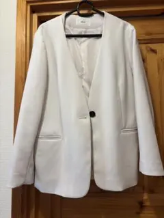 エルーラ　セレモニー　ジャケット