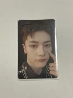 Item thumbnail for item afa0e44f-e5a0-424d-a20e-ff2127199d6b