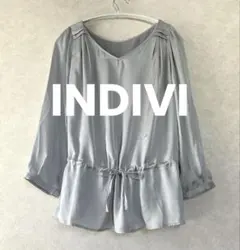 h*○様 INDIVI とろみトップス　ブラウス　シルバーグレー　size38